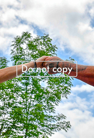 22AFB5B1-A536-47F5-A01E-74B2DCCC800E