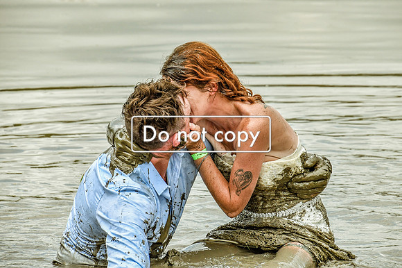 DD5A5025-1B0E-4B9E-9F91-BBE49D2E1115