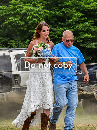 3DDF5CDD-2157-46B4-83C4-9DCDF3121571